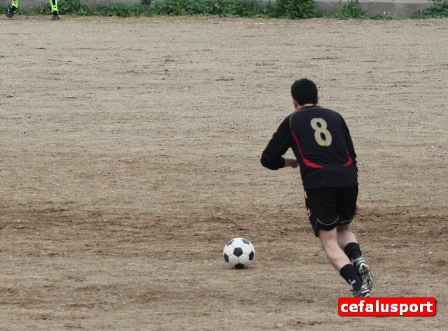 110220_sport 318y_tn.jpg